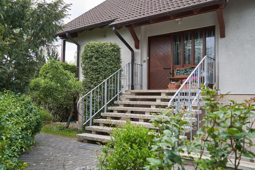 Ferienwohnung Am Stadtrand Von Berlin Neu Buch Экстерьер фото
