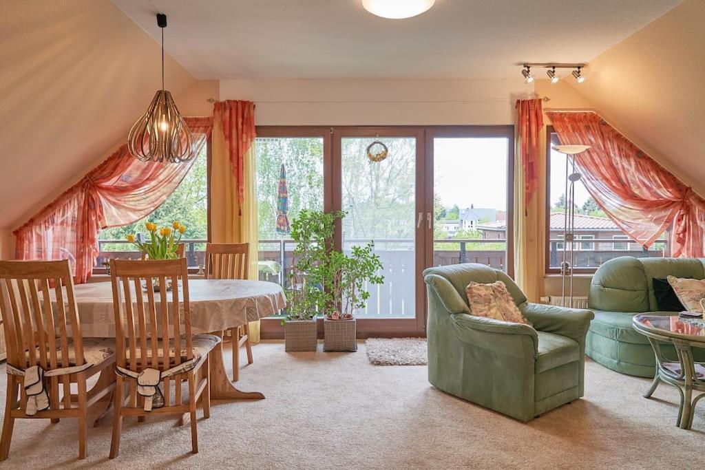 Ferienwohnung Am Stadtrand Von Berlin Neu Buch Экстерьер фото